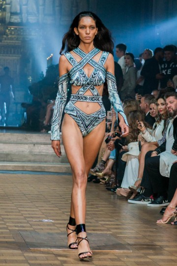 Julien Macdonald - Krish Nagari - The Upcoming-33