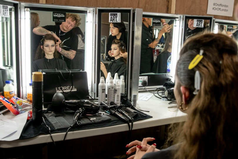 LFW SS20 - On Off Presents backstage - Cristiana Ferrauti - The Upcoming-3