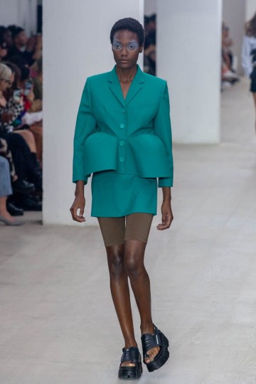 pushBUTTON - Huw Jenkins - The Upcoming-1