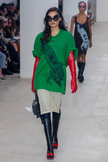 pushBUTTON - Huw Jenkins - The Upcoming-13