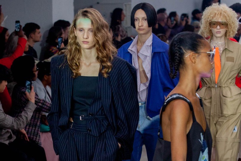 pushBUTTON - Huw Jenkins - The Upcoming-33