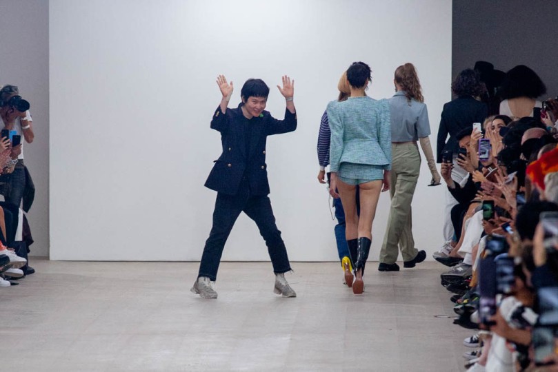 pushBUTTON - Huw Jenkins - The Upcoming-34