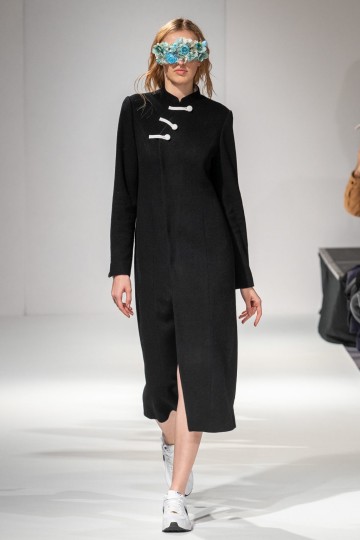 London Fashion Week Autumn Winter 2020 - Apu Jan