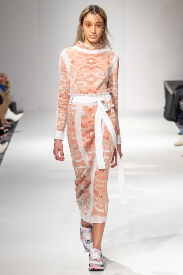 London Fashion Week Autumn Winter 2020 - Apu Jan