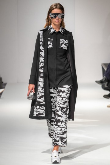 London Fashion Week Autumn Winter 2020 - Apu Jan