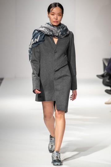 London Fashion Week Autumn Winter 2020 - Apu Jan