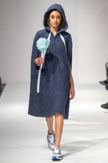 London Fashion Week Autumn Winter 2020 - Apu Jan