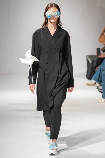 London Fashion Week Autumn Winter 2020 - Apu Jan