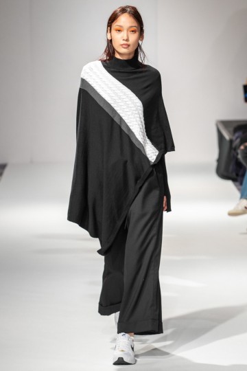 London Fashion Week Autumn Winter 2020 - Apu Jan