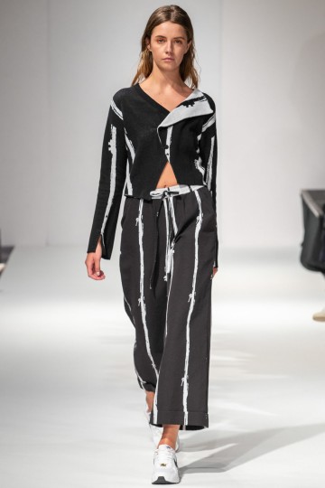 London Fashion Week Autumn Winter 2020 - Apu Jan