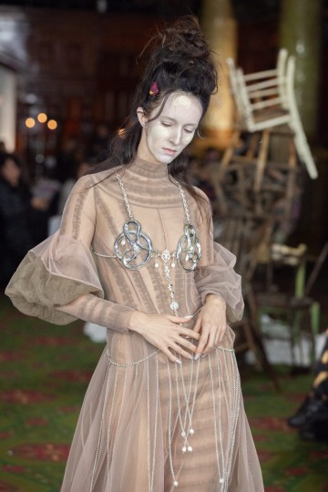 LFW AW20 - Dilara Findikoglu - Huw Jenkins - The Upcoming-12