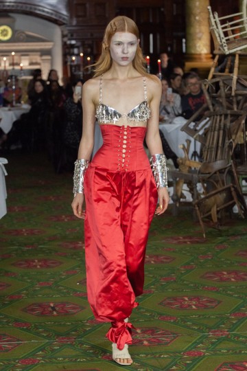 LFW AW20 - Dilara Findikoglu - Huw Jenkins - The Upcoming-2