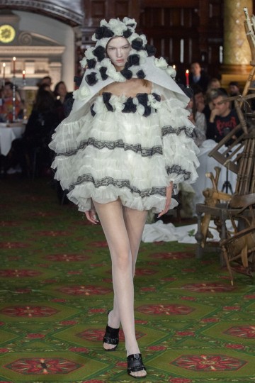 LFW AW20 - Dilara Findikoglu - Huw Jenkins - The Upcoming-25