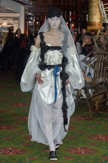 LFW AW20 - Dilara Findikoglu - Huw Jenkins - The Upcoming-36