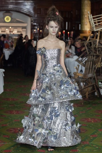 LFW AW20 - Dilara Findikoglu - Huw Jenkins - The Upcoming-38