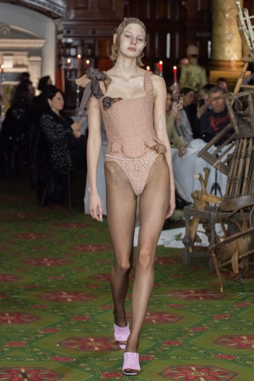 LFW AW20 - Dilara Findikoglu - Huw Jenkins - The Upcoming-7