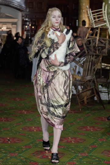 LFW AW20 - Dilara Findikoglu - Huw Jenkins - The Upcoming-9
