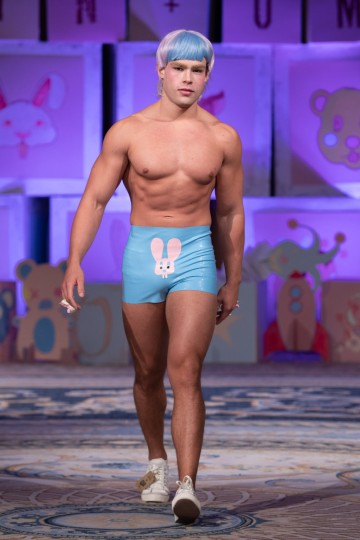 London Fashion Week Autumn Winter 2020 - Vin + Omi