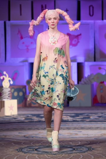 London Fashion Week Autumn Winter 2020 - Vin + Omi