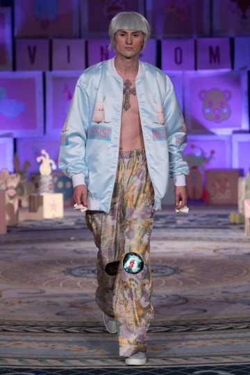 London Fashion Week Autumn Winter 2020 - Vin + Omi