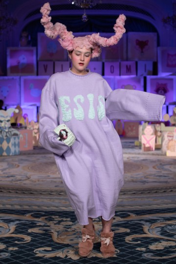 London Fashion Week Autumn Winter 2020 - Vin + Omi