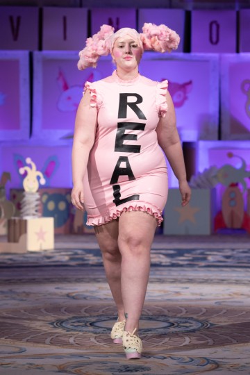 London Fashion Week Autumn Winter 2020 - Vin + Omi