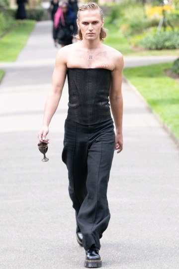 London Fashion Week Spring Summer 2021 - Art School London SS21