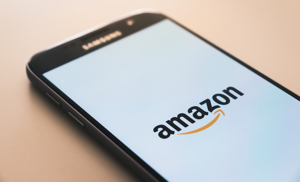 100,000 signatures on petition to shame Amazon over tax dealings