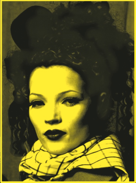 Kate Moss yellow