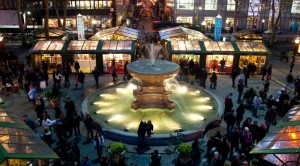 fountain-shops1 em