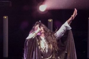Lorde at Shepherds Bush Empire - Laura Denti -The Upcoming -7