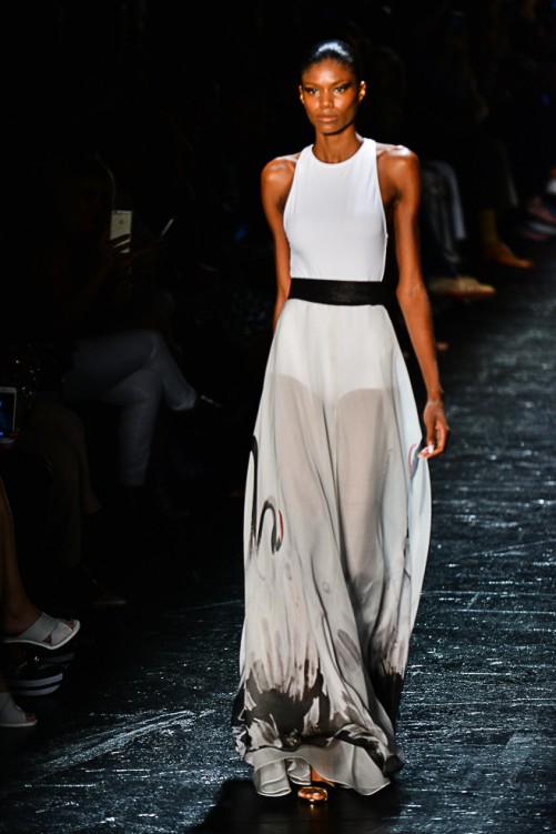 Carmen Marc Valvo catwalk show report