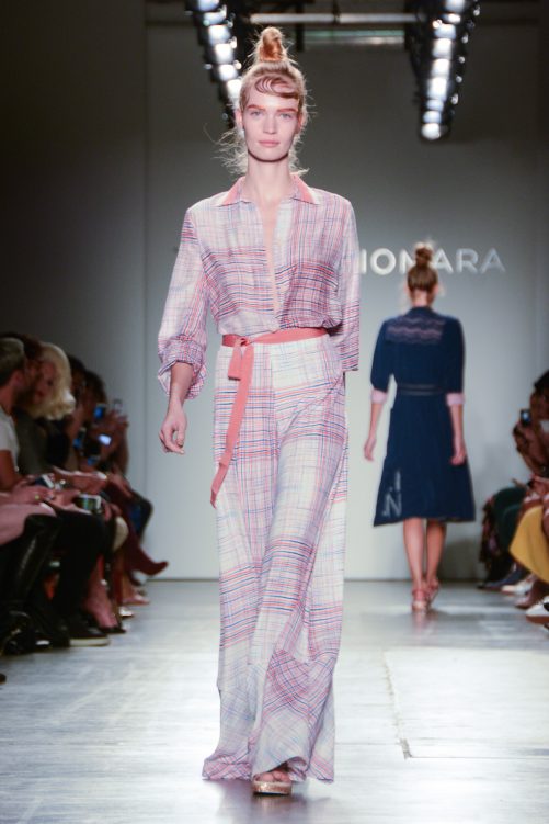 Katty Xiomara spring/summer 2017 collection catwalk show