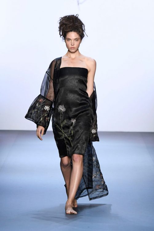 Runa Ray spring/summer 2017 collection catwalk show