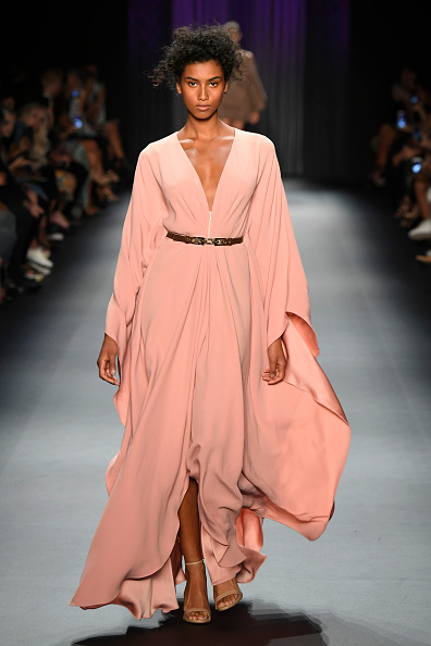 Oday Shakar spring/summer 2017 collection catwalk show