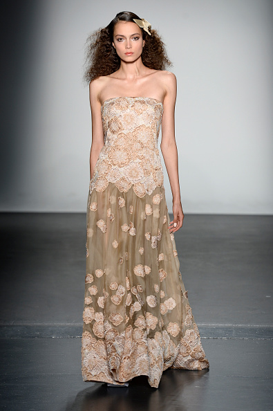 Carmen Marc Valvo spring/summer 2017 collection catwalk show