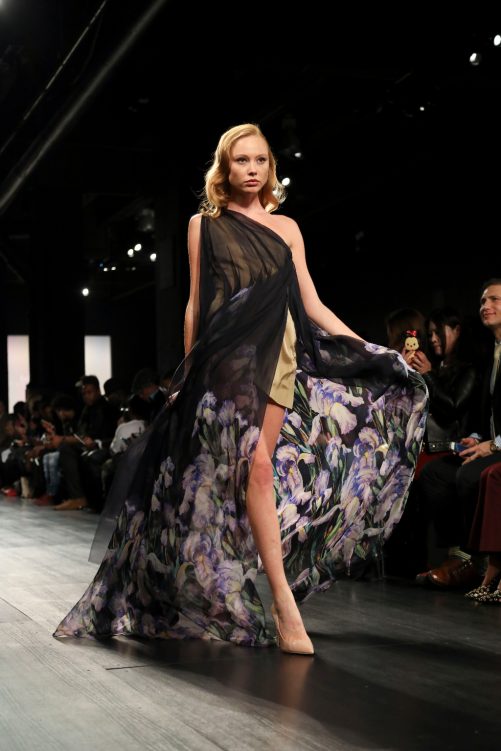Irina Vitjaz autumn/winter 2017 collection catwalk show