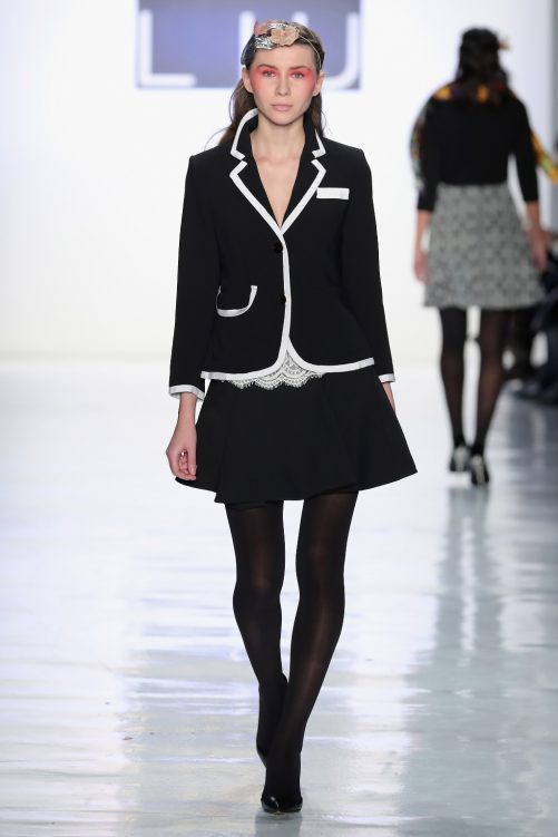 Dan Liu autumn/winter 2017 collection catwalk show