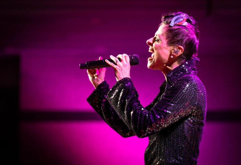 Lisa Stansfield at the London Palladium performing live