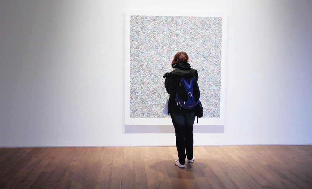 Tips to spot forged artworks