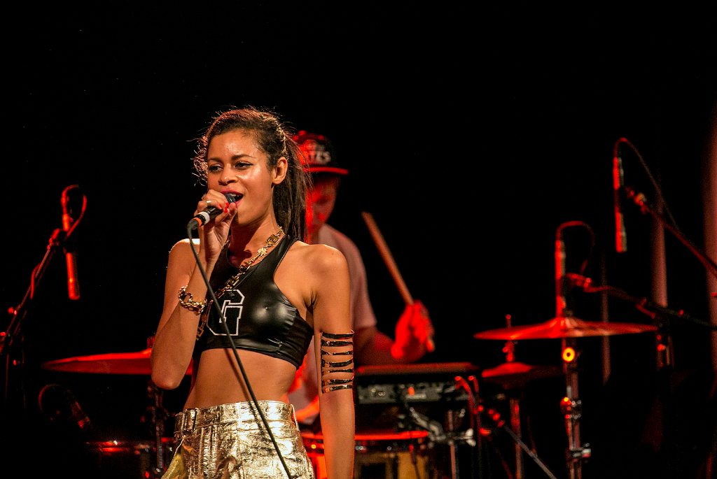 AlunaGeorge at Omeara performing live