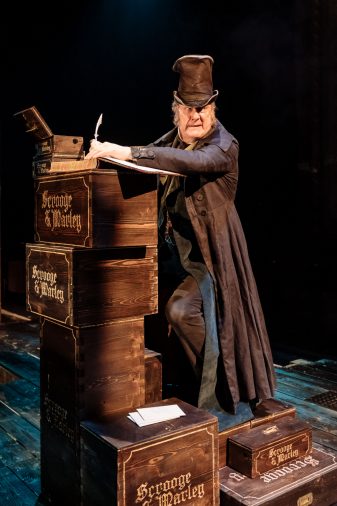 A Christmas Carol at the Old Vic | Theatre review – The Upcoming