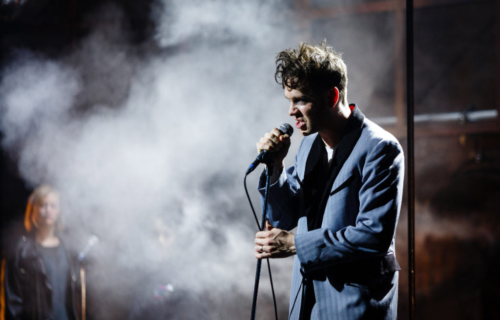 Dead Dog in a Suitcase (And Other Love Songs)