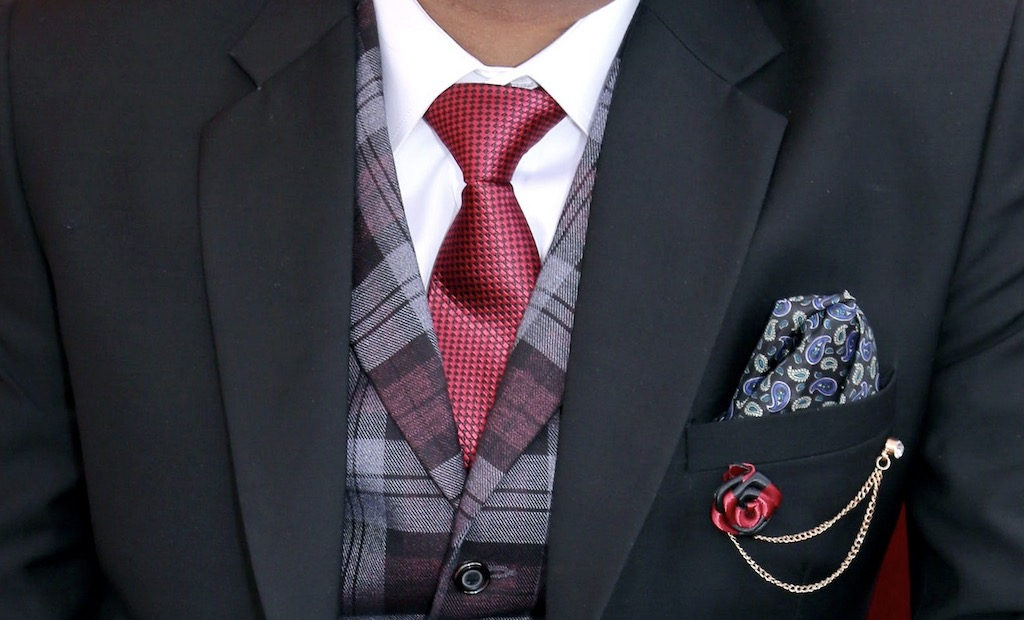 How to look dashing at a sports event