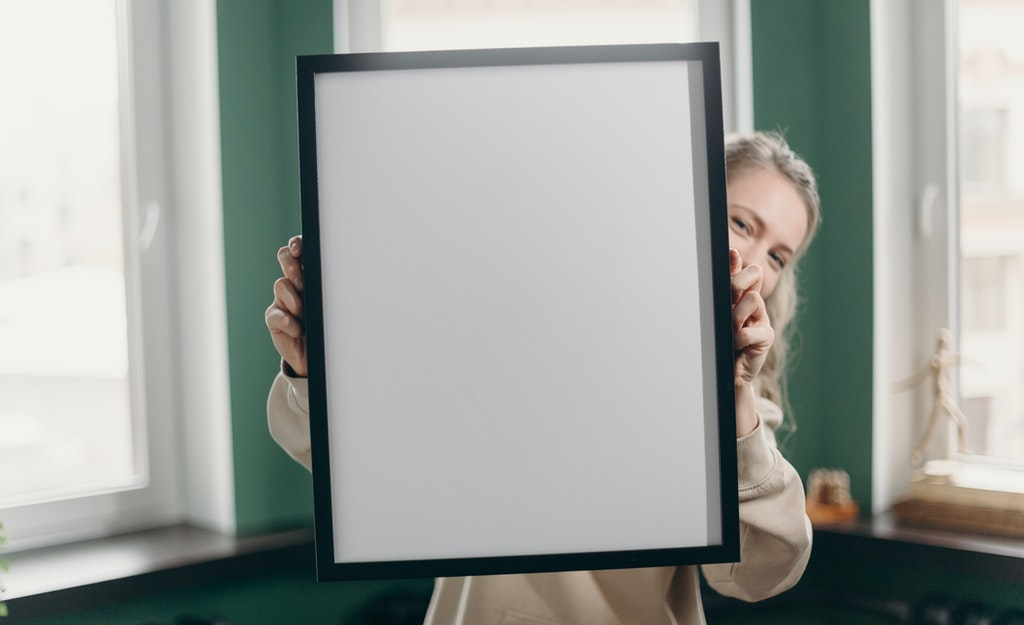 How to decorate any room with art posters