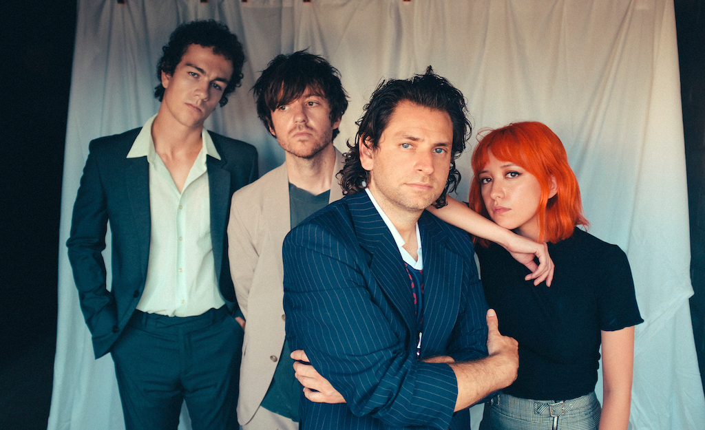 Lo Moon – A Modern Life