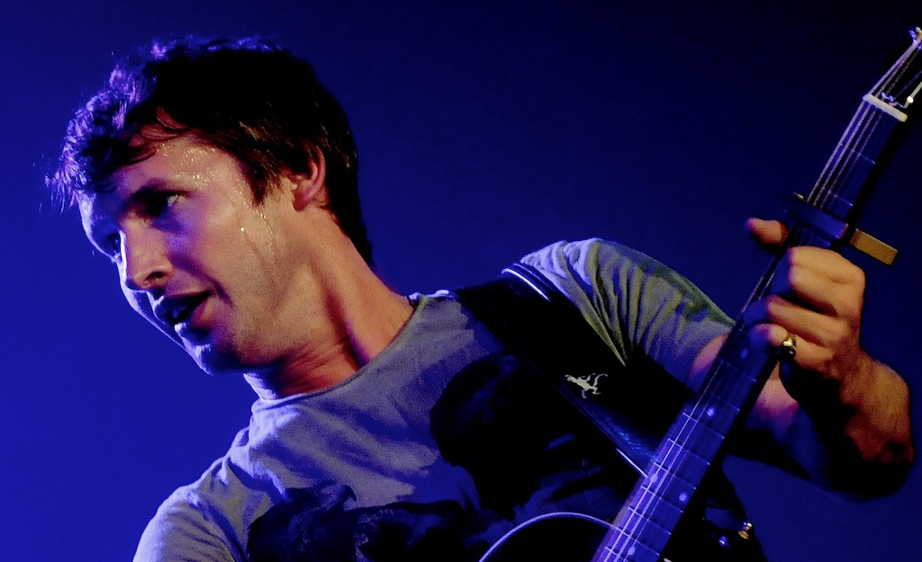 James Blunt at Kew the Music performing live