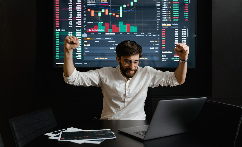 What to know before starting to trade options: A 2023 guide