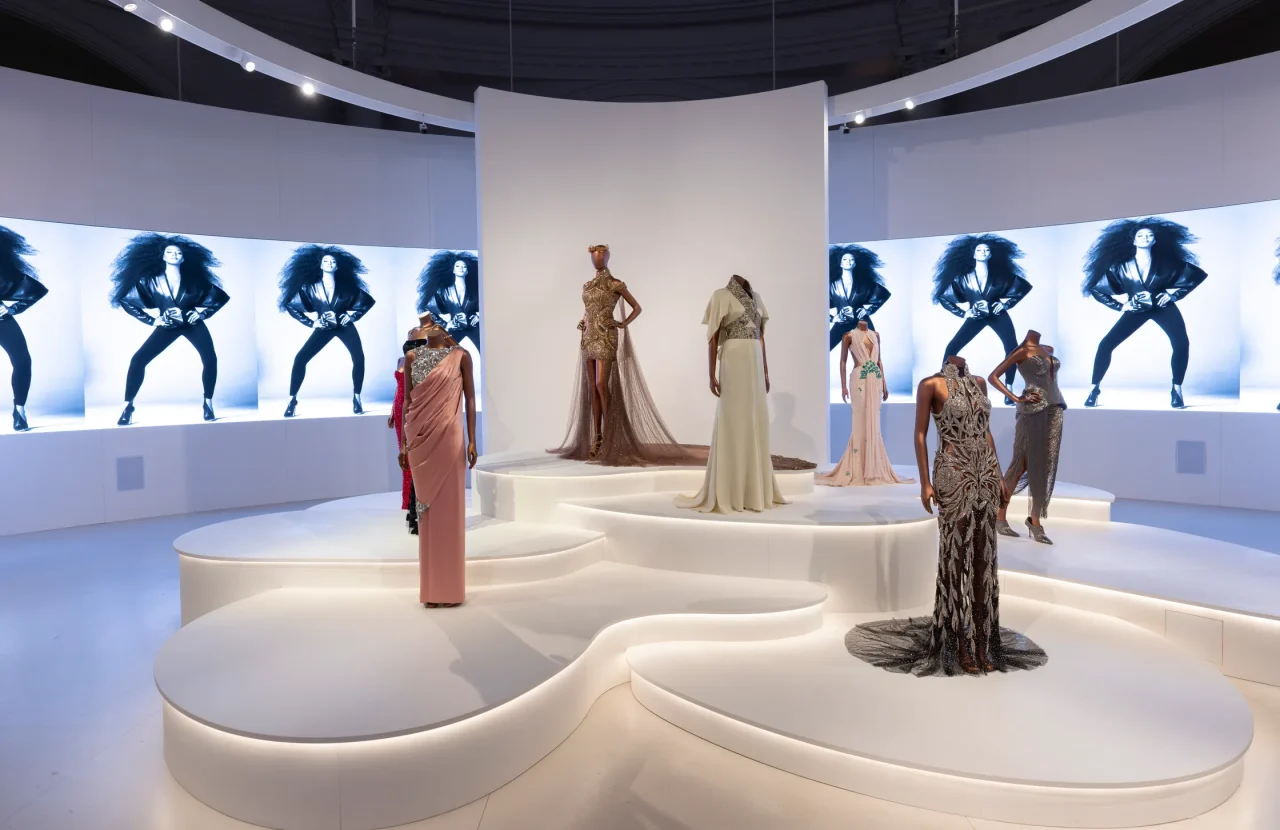 Naomi: In Fashion at the V&A