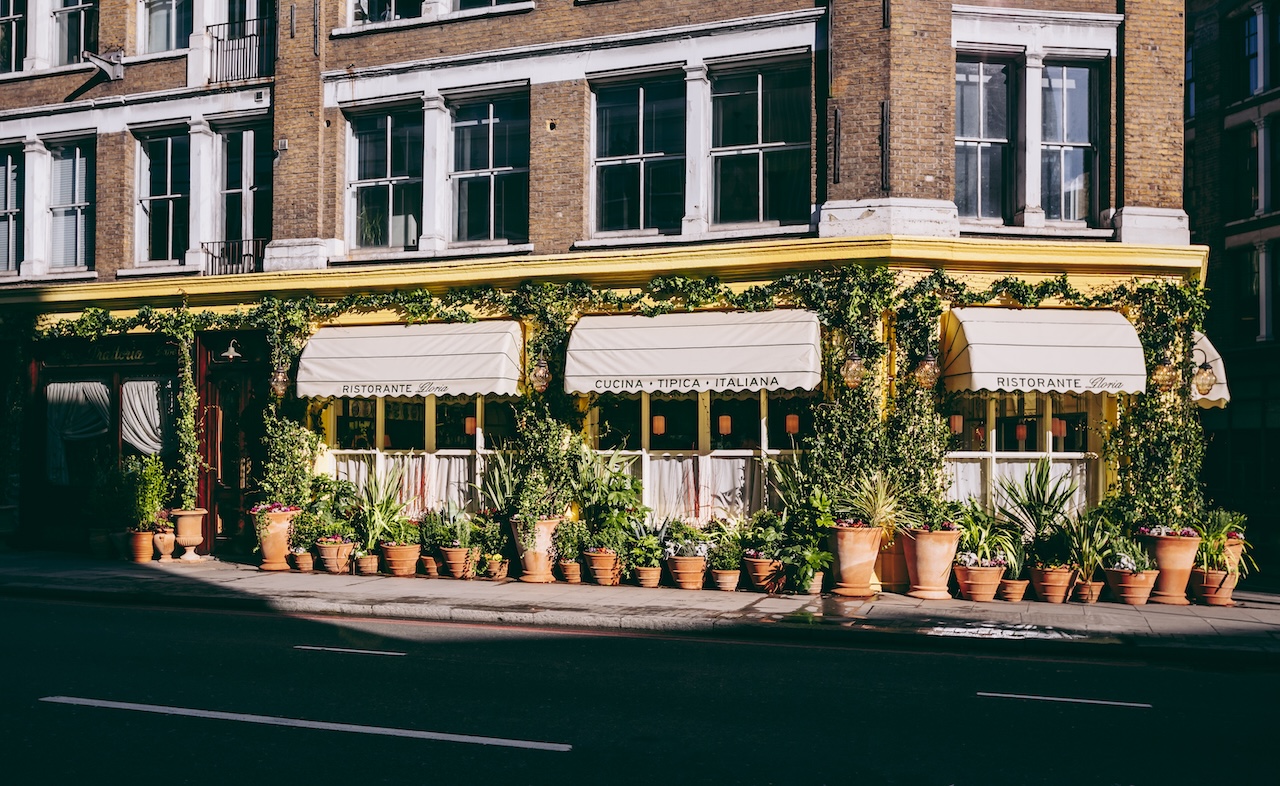 Gloria introduces Italo Sunday Club with Italian sharing feast in Shoreditch